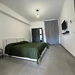 Il Cortile House