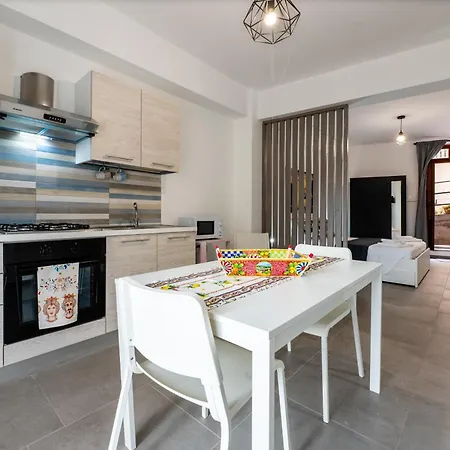Il Cortile House Caccamo